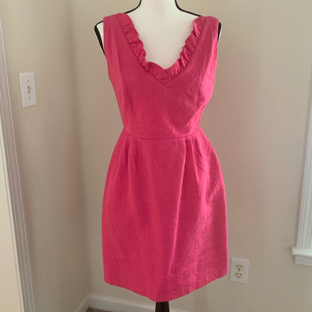Pretty in Pink Sleeveless Dress Size 8